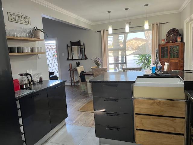 To Let 3 Bedroom Property for Rent in Peerless Park North Western Cape